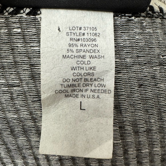 Caution To The Wind Black And White Stripe Stretch Open Robe Witch Costume L - Picture 5 of 6